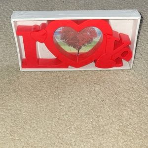 "LOVE" Sign Decor **brand new**